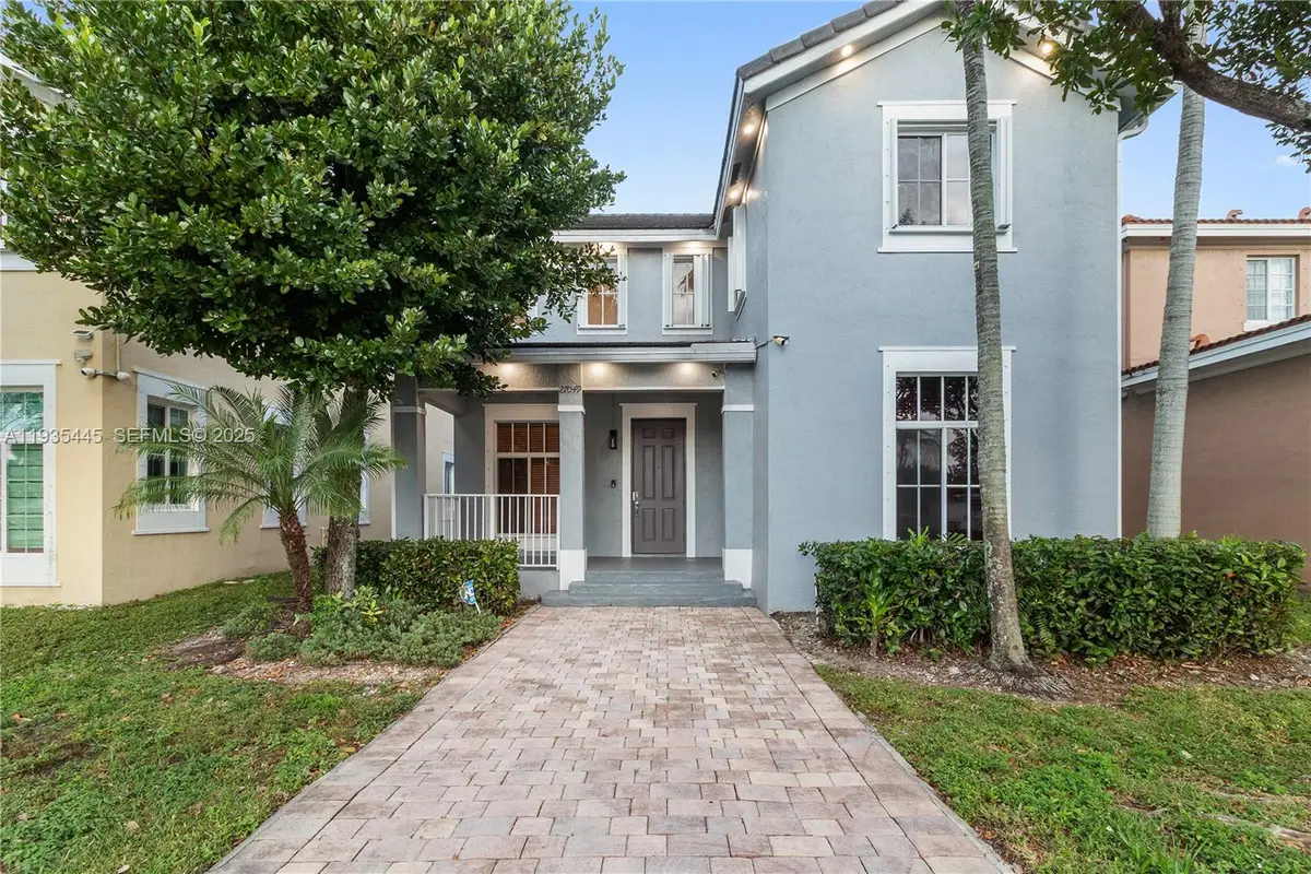 27049 SW 142nd Ave, Homestead, FL 33032 - #1