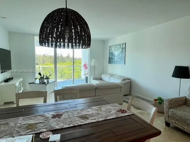 14951 Royal Oaks Ln #505, North Miami, FL 33181 - Image #1