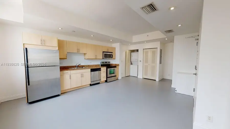 111 E Flagler St #810, Miami, FL 33131 - Image #2