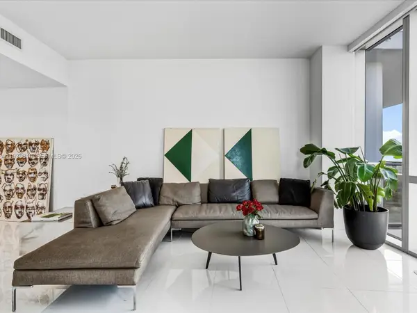 851 NE 1st Ave #4801, Miami, FL 33132