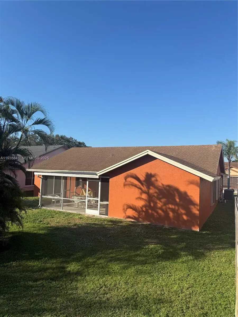 10378 Welleby Isles Blvd, Sunrise, FL 33351 - Image #2