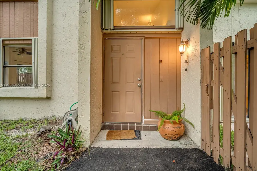 11483 SW 109th Rd #2E, Miami, FL 33176 - Image #3