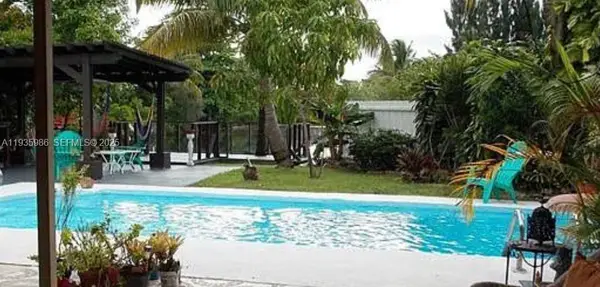 12011 SW 37th Ter, Miami, FL 33175