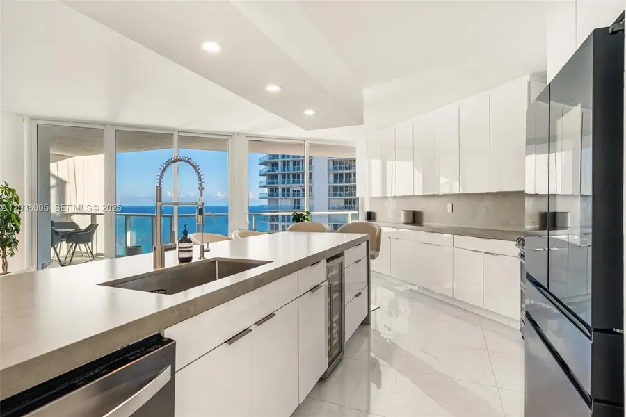 16485 Collins Ave #2438, Sunny Isles Beach, FL 33160 - Image #2