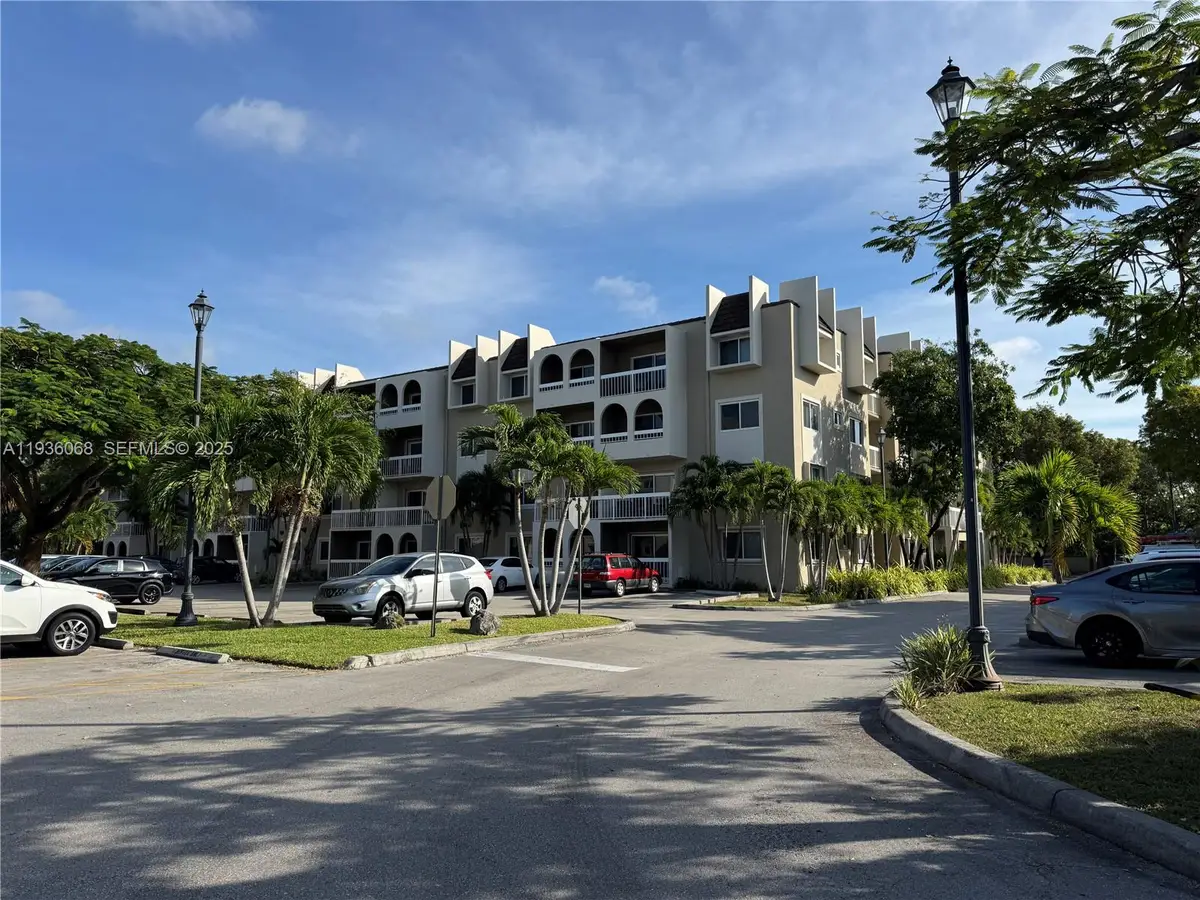 7703 Camino Real #A-307, Miami, FL 33143 - Image #1