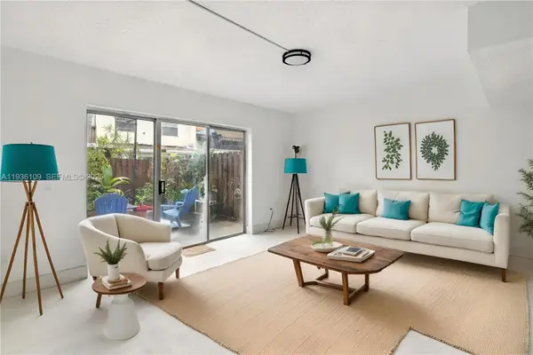 4165 SW 66th Ter #109, Davie, FL 33314