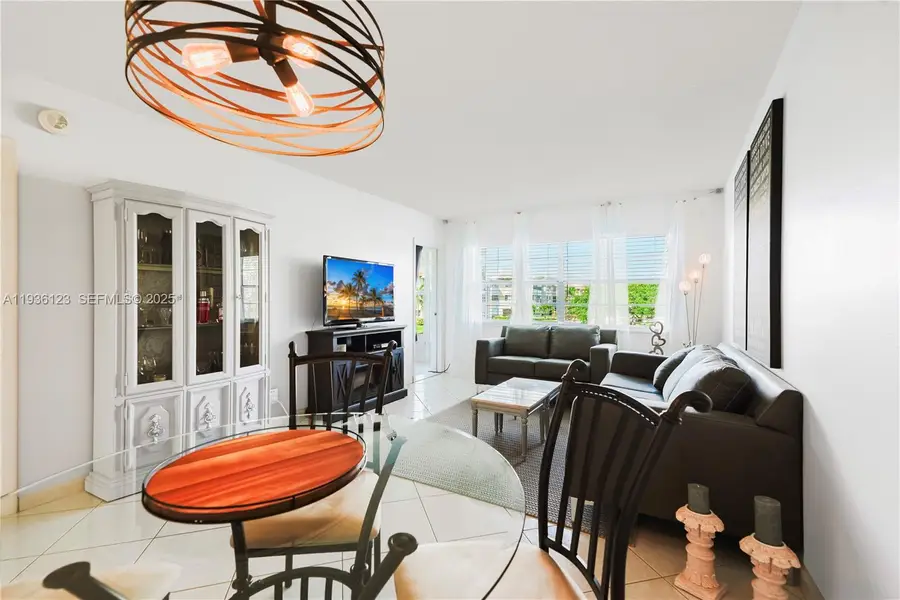 4801 NW 34th St #508, Lauderdale Lakes, FL 33319 - Image #3