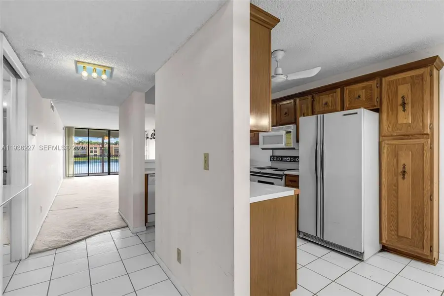 6321 Coral Lake Dr #209, Margate, FL 33063 - Image #3