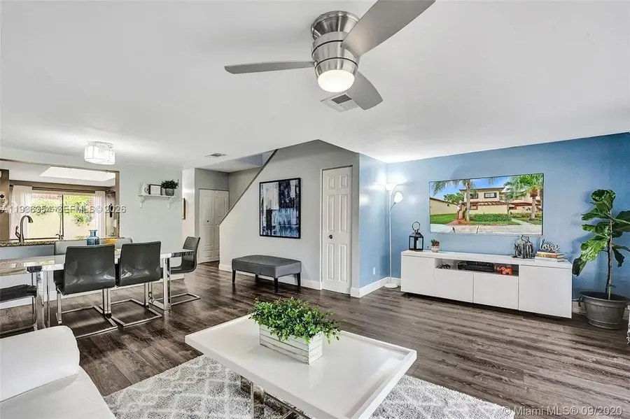 8925 Springtree Lakes Dr, Sunrise, FL 33351 - Image #2