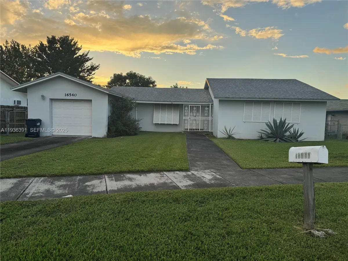 16540 SW 104th Ave, Miami, FL 33157 - Image #1