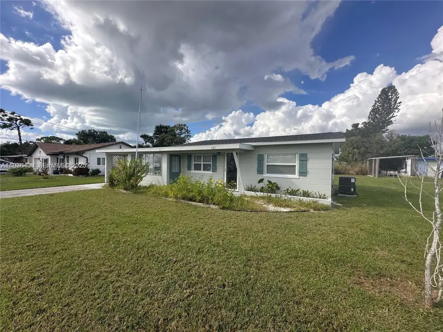 130 Virginia Ct, Englewood, FL 34223 - Image #2