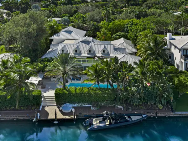 761 Buttonwood Ln, Miami, FL 33137