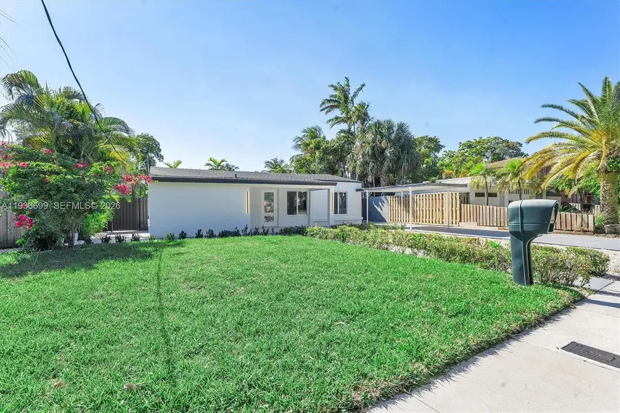 300 SW 11th Ct, Fort Lauderdale, FL 33315 - Image #2