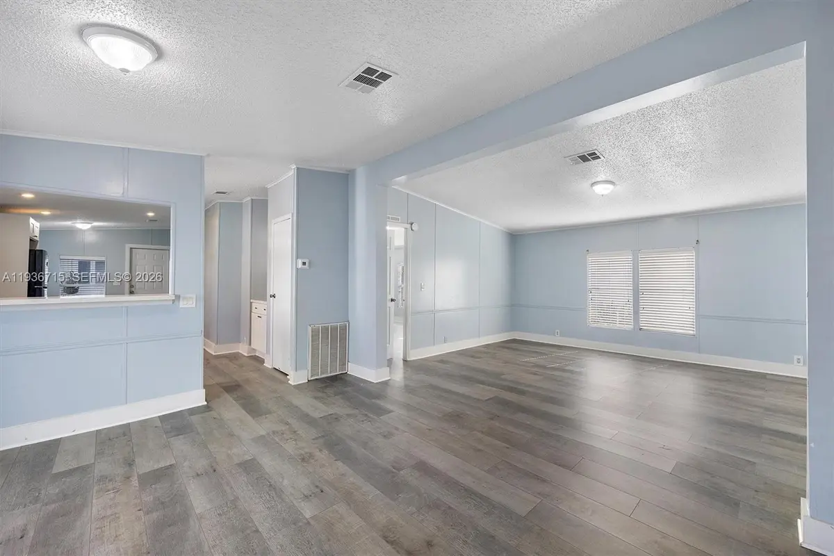 19800 SW 180th Ave Lot 222, Miami, FL 33187 - Image #1