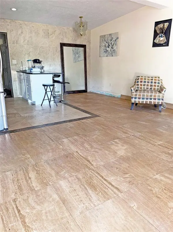 130 NW 33rd Ave, Lauderhill, FL 33311