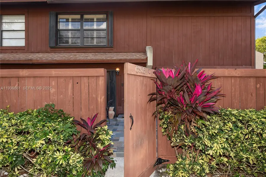 Address Withheld By Seller, Miami, FL 33173 - Image #2