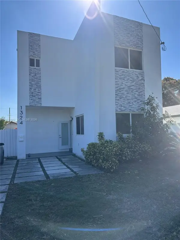 Address Withheld By Seller, Miami, FL 33147