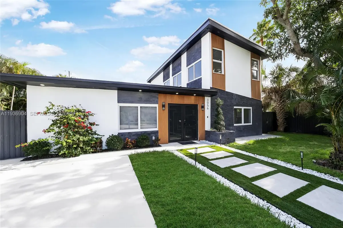 3056 NE 14th Ave, Oakland Park, FL 33334 - Image #1