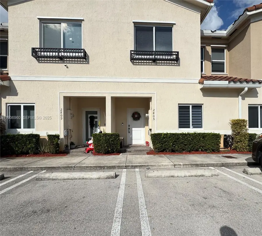 2805 NW 180th St, Miami Gardens, FL 33056 - Image #2
