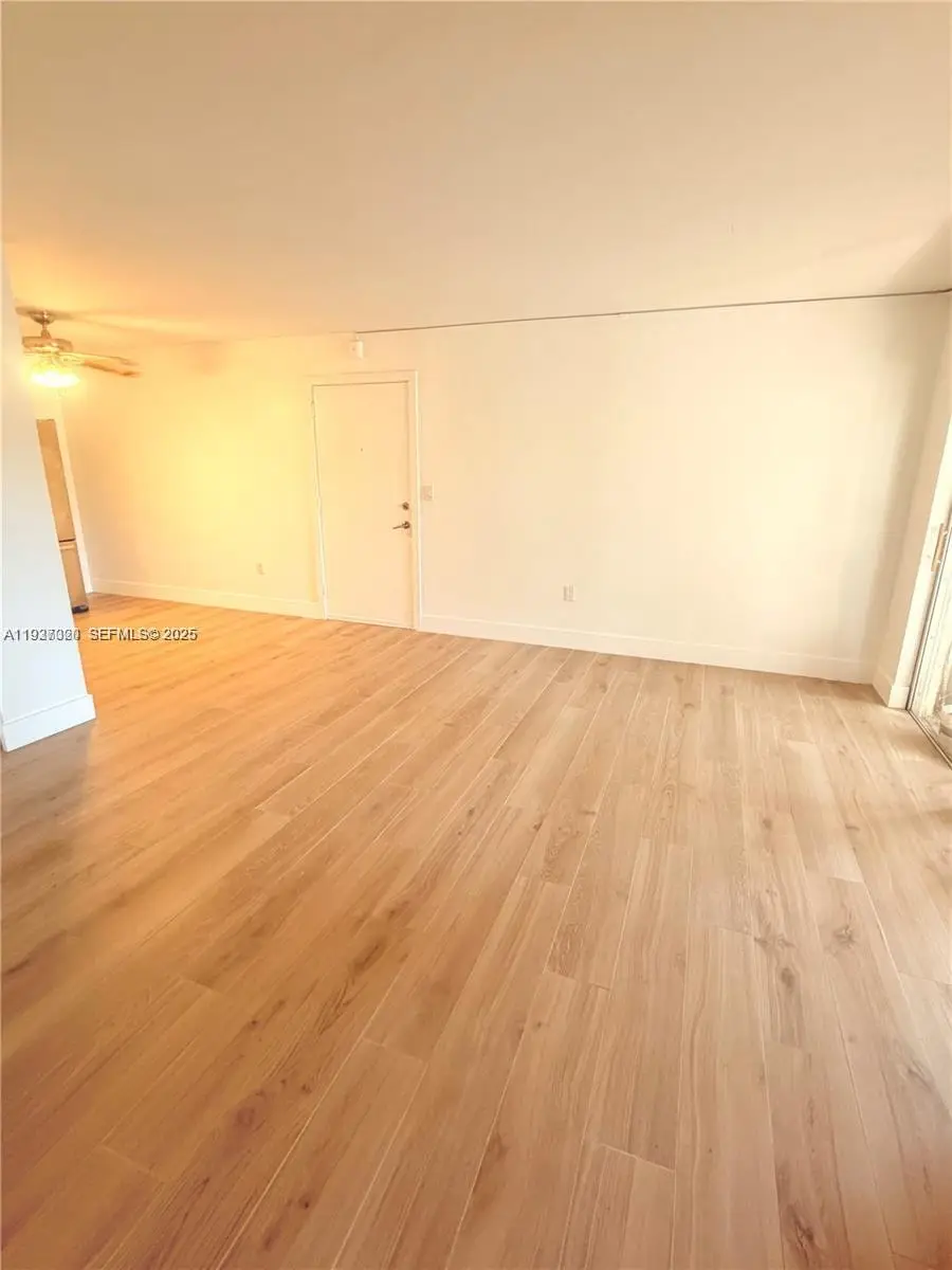 7208 Fairway Dr #I20, Miami Lakes, FL 33014 - Image #2