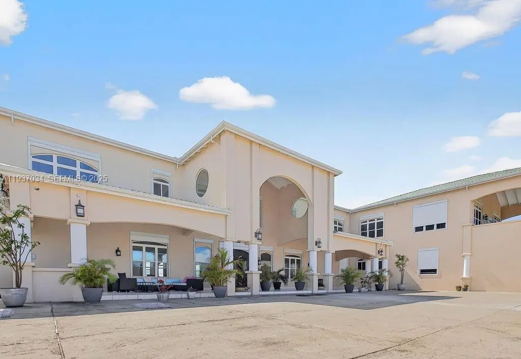 Paradise View Drive Antigua And Barbuda, Eau Pleine, WI 00000 - Image #1