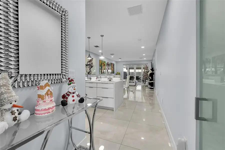 16911 SW 115th Ave, Miami, FL 33157 - Image #2