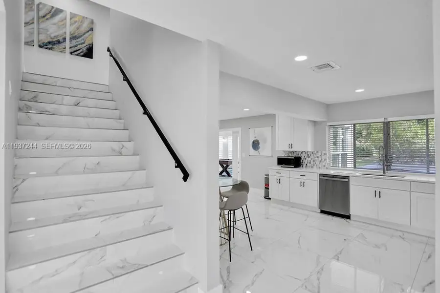 6 NE 11, Deerfield Beach, FL 33441 - Image #3