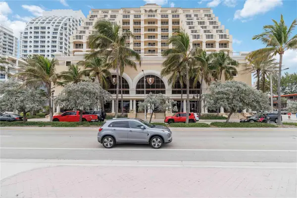 601 N Ft Lauderdale Beach Blvd #912, Fort Lauderdale, FL 33304