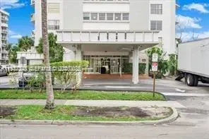 16740 NE 9th Ave #405, North Miami Beach, FL 33162 - Image #2