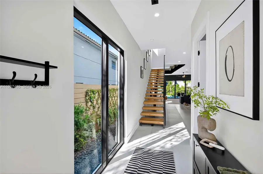 609 NE 8th Ave #A, Fort Lauderdale, FL 33304 - Image #3