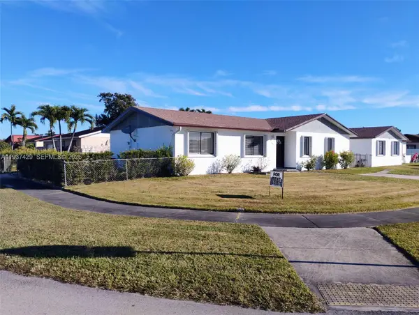 12385 SW 187th Ter, Miami, FL 33177