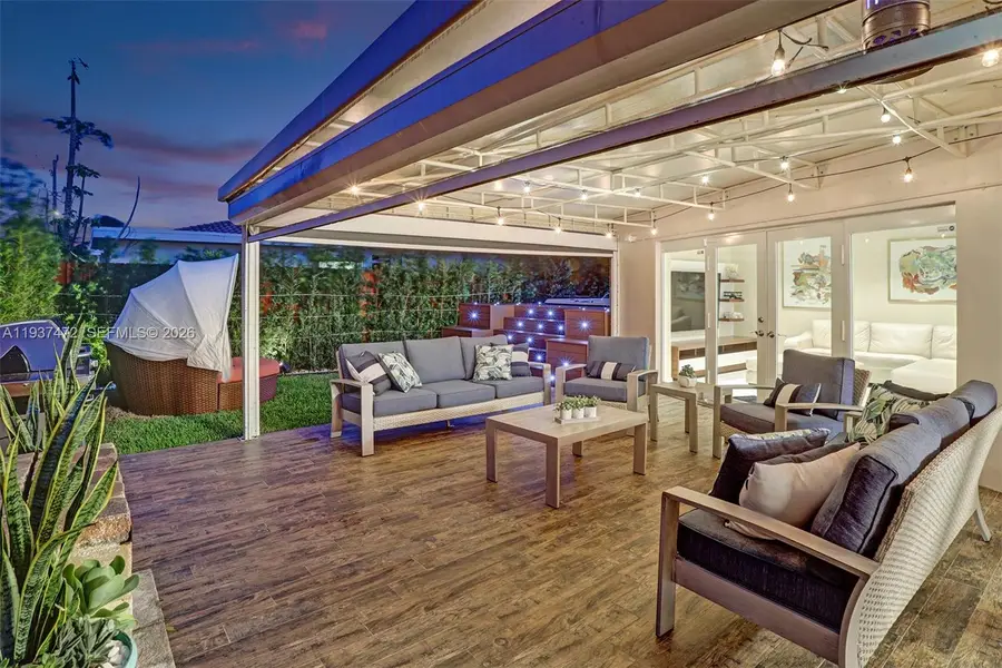 8843 Hawthorne Ave, Surfside, FL 33154 - Image #2