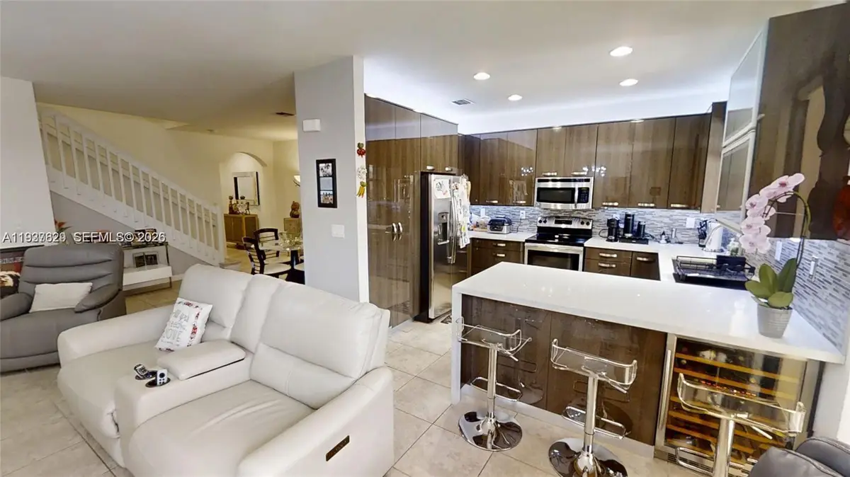 4231 SW 165th Ct, Miami, FL 33185 - Image #1