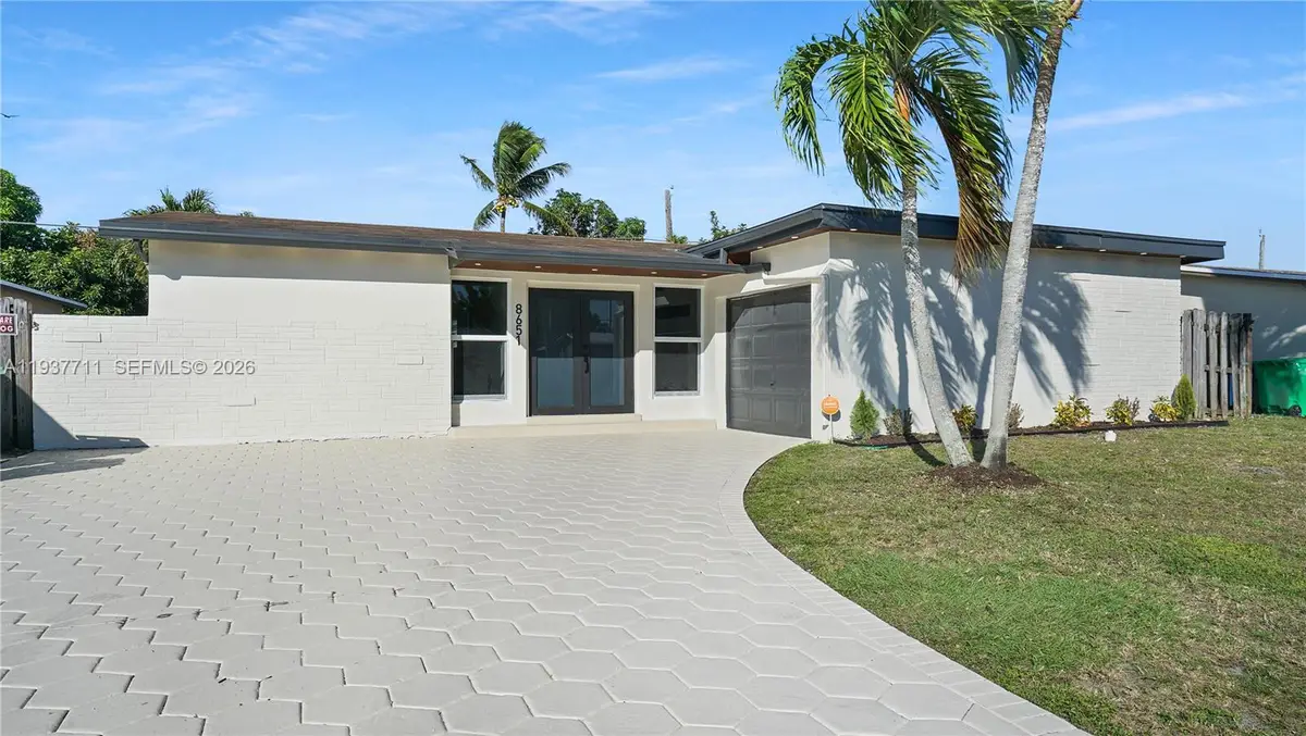 8651 NW 24th St, Sunrise, FL 33322 - Image #1