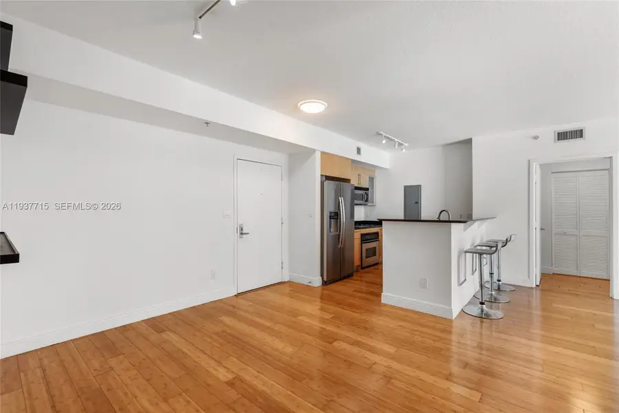 335 S Biscayne Blvd #908, Miami, FL 33131 - Image #3