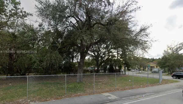 2226 NW 46th St, Miami, FL 33142