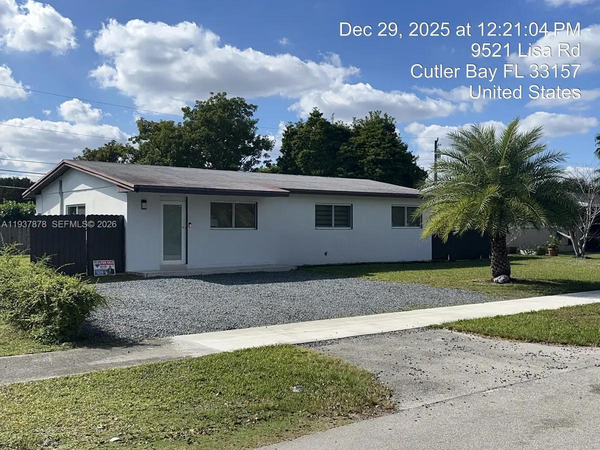 9520 Lisa Rd, Cutler Bay, FL 33157 - Image #1