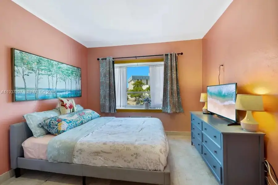 255 W 24th St #234, Miami Beach, FL 33140 - Image #3