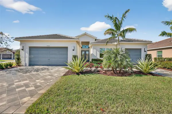 12024 SW Water Lily Ter, Port St Lucie, FL 34987