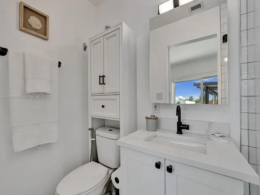 1108 Tangelo Isle, Fort Lauderdale, FL 33315 - Image #2