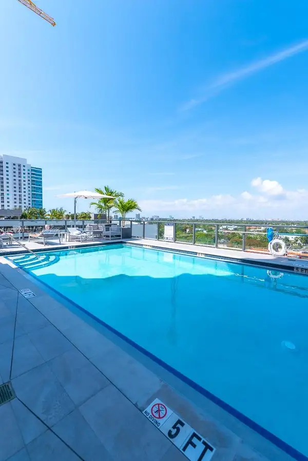 239 SW 9th St #2003, Miami, FL 33130