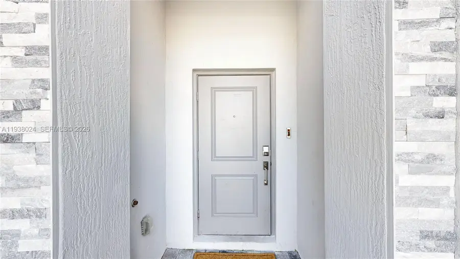 2628 SE 8th Ct, Homestead, FL 33035 - Image #3