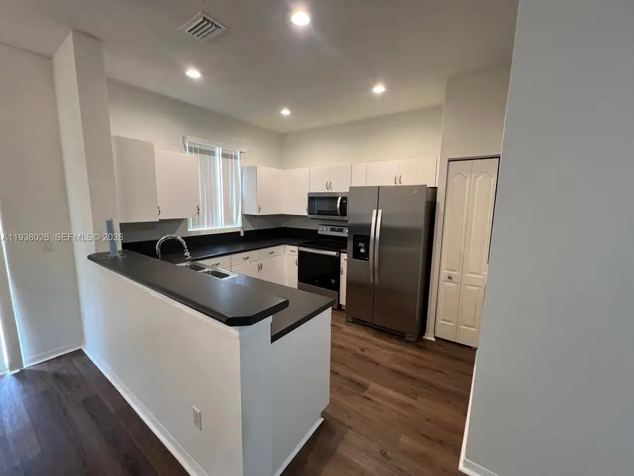 336 River Bluff Ln, Royal Palm Beach, FL 33411 - Image #3