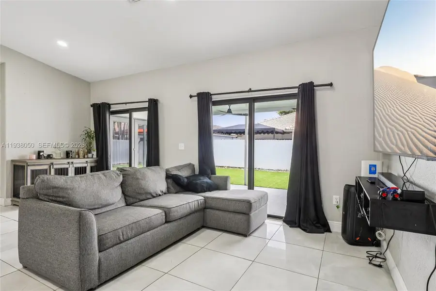 7754 NW 201st Ter, Hialeah, FL 33015 - Image #3