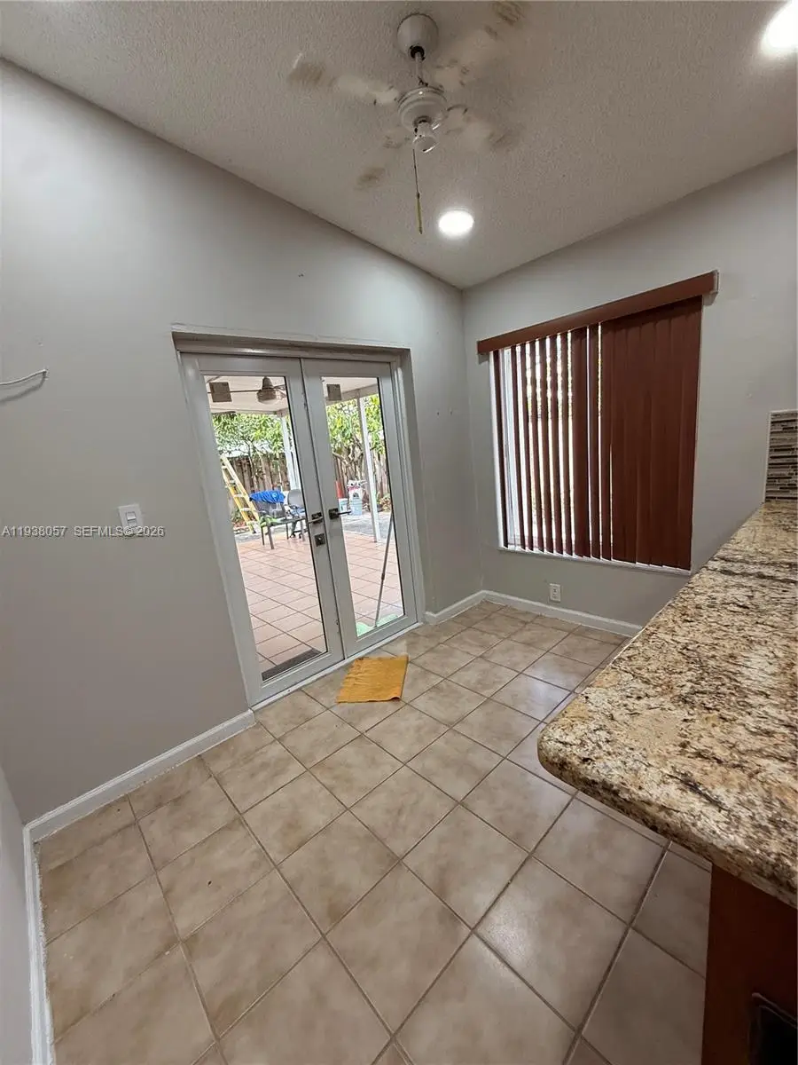 19926 NW 67th Pl, Hialeah, FL 33015 - Image #3