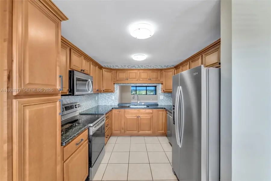 2705 NW 104th Ave #404, Sunrise, FL 33322 - Image #2