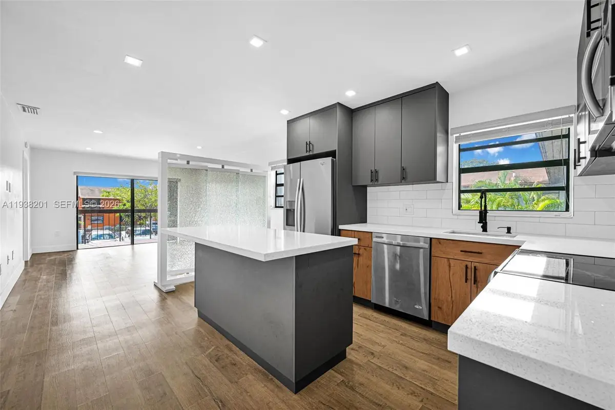 6215 W 24th Ave #206-7, Hialeah, FL 33016 - Image #1