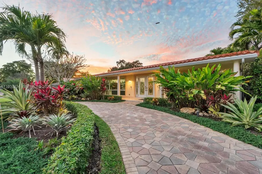 9280 NE 12th Ave, Miami Shores, FL 33138 - Image #2