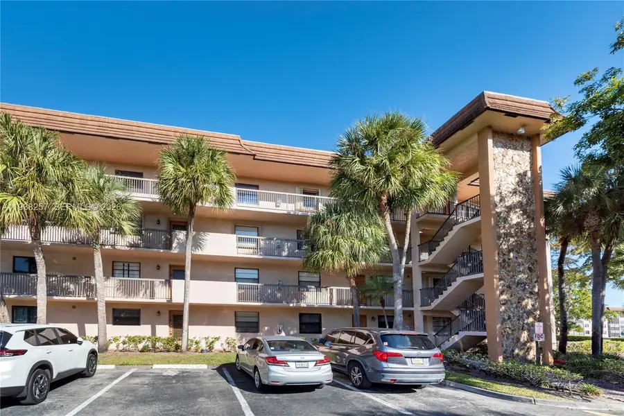 4975 E Sabal Palm Blvd #309, Tamarac, FL 33319 - Image #3