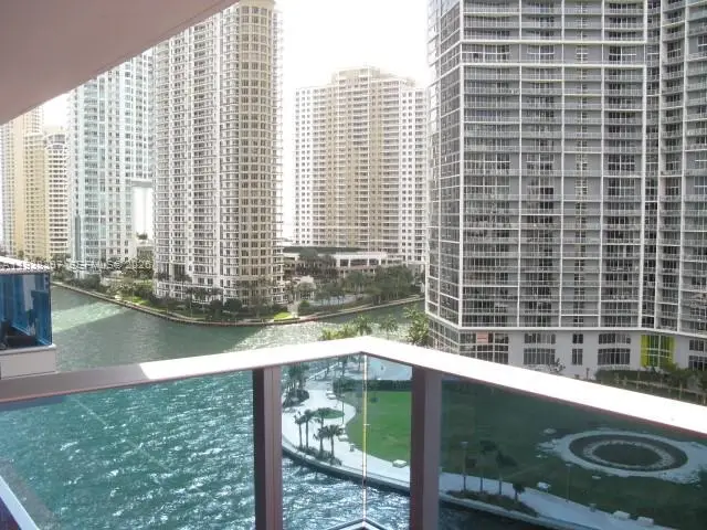 200 Biscayne Boulevard Way #906, Miami, FL 33131 - Image #1